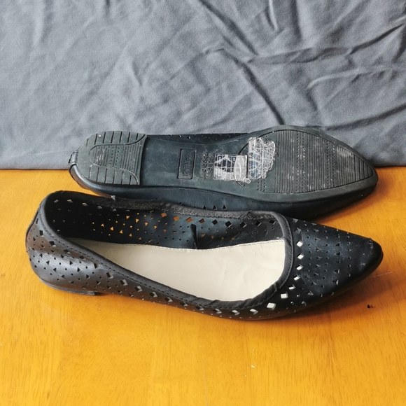 Flats - Picture 3 of 3